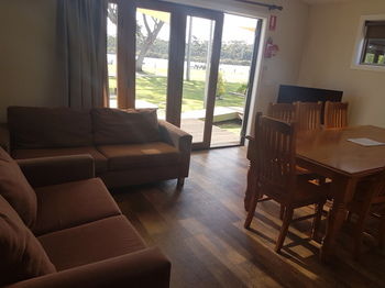 Bentley Waterfront Motel & Cottages - Tourism Adelaide 53