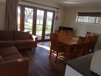 Bentley Waterfront Motel & Cottages - Tourism Adelaide 57