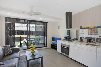 St Kilda Holiday Apartments - Tourism Adelaide 17