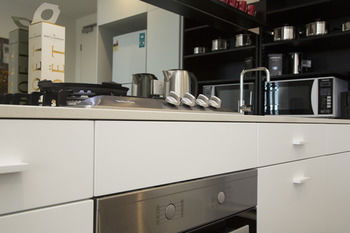 St Kilda Holiday Apartments - Tourism Adelaide 42