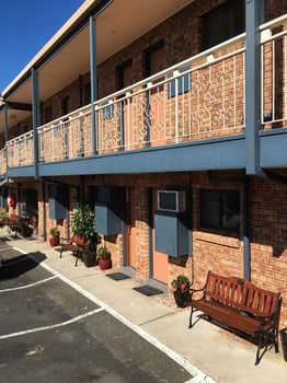 Bridgeview Motel - Tourism Adelaide 6