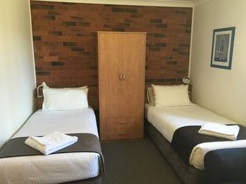 Bridgeview Motel - Tourism Adelaide 7