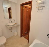 Camperdown 21 Brigs Furnished Apartment - Tourism Adelaide