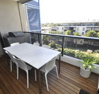 Camperdown 608 St Furnished Apartment - Tourism Adelaide