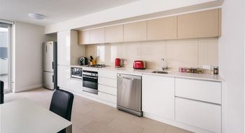 Hamilton Executive Apartments - Tourism Adelaide 4