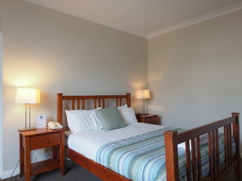 Coogee Bay Hotel Pub Style - Tourism Adelaide 8