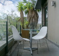 Comfy Kew Apartments - Tourism Adelaide