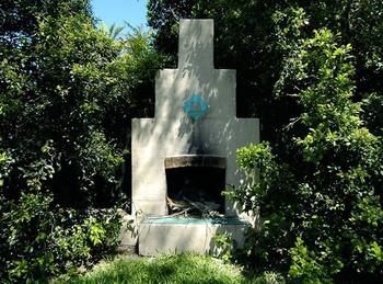 Pebbles At Mudjimba Beach - Tourism Adelaide 0
