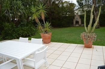 Pebbles At Mudjimba Beach - Tourism Adelaide 3