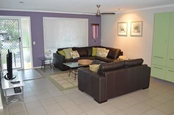 Pebbles At Mudjimba Beach - Tourism Adelaide 15