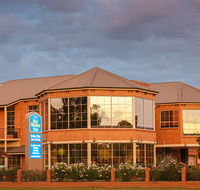 Best Western Plus Hovell Tree Inn - Tourism Adelaide
