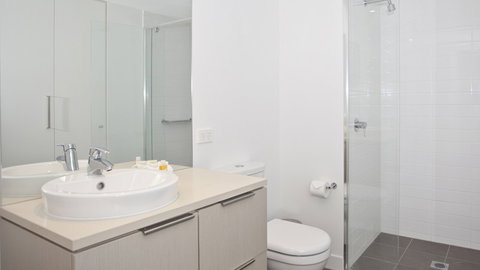 BEST WESTERN Islington Apartments - Tourism Adelaide 3