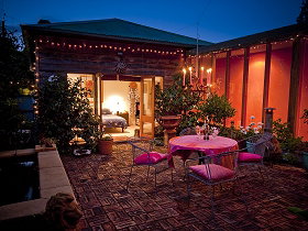 At Eleven, La Petite Maison - Tourism Adelaide 0