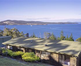 Bruny Vista Cabin - Tourism Adelaide 0