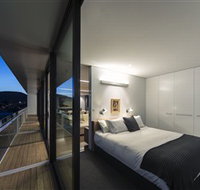 Avalon City Retreat - Tourism Adelaide