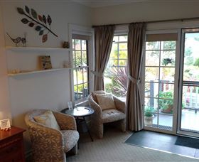 Hillside Bed And Breakfast - Tourism Adelaide 1