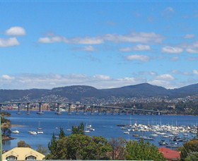 Ashwood Apartments - Lindisfarne - Tourism Adelaide 0