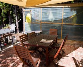 Waterside Accommodation - Derwent Vista - Tourism Adelaide 4