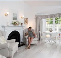 White Dove Cottage Bed and Breakfast - Tourism Adelaide