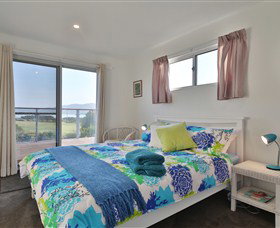 Seymour Waves - Tourism Adelaide 1