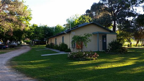 Valley View Caravan Park - Tourism Adelaide 1
