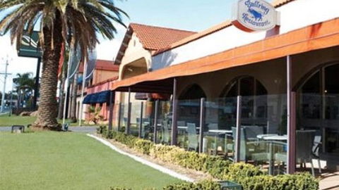 Quality Resort Siesta - Tourism Adelaide 1