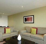 Dolphin Apartments - Tourism Adelaide