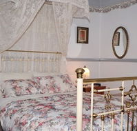 Cuddledoon Cottages BB - Tourism Adelaide