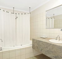 Quality Inn  Suites The Menzies - Tourism Adelaide