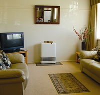 Peel Cottage - Tourism Adelaide