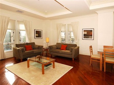 MacArthur Chambers Heritage Apartments - Tourism Adelaide 0