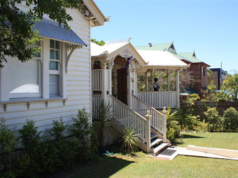Minto Guest House - Tourism Adelaide 0
