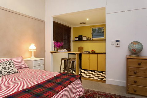 Karbeethong Lodge - Tourism Adelaide 2