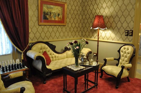 Bli Bli House Luxury Accommodation - Tourism Adelaide 9