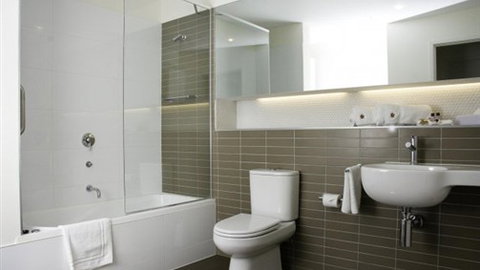 Punthill Apartment Hotels - Knox - Tourism Adelaide 0
