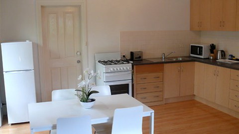 Deanswood Self Contained Accommodation - Tourism Adelaide 3