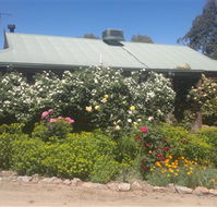 Vals Retreat - Tourism Adelaide