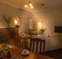 Benson House and Benson Lodge - Tourism Adelaide