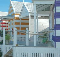 Beach Huts Middleton - Tourism Adelaide