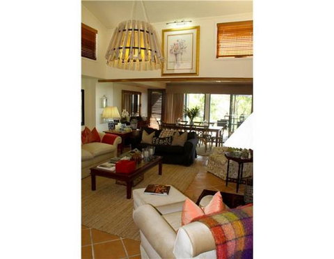 Arabella On Buderim Guesthouse - Tourism Adelaide 1