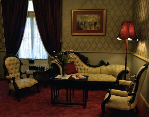 Bli Bli House Luxury Accommodation - Tourism Adelaide 7