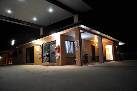 Bluewater Harbour Motel - Bowen - Tourism Adelaide 2