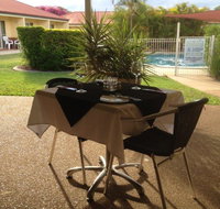 Emerald Explorers Inn - Tourism Adelaide
