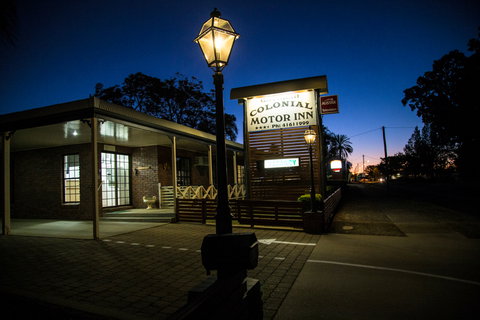 Gayndah Colonial Motor Inn - Tourism Adelaide 0