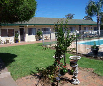 Gilgandra Lodge Motel - Tourism Adelaide 1