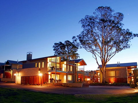 Grand Mercure Apartments The Vintage - Tourism Adelaide 0