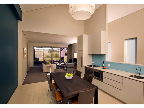 Grand Mercure Apartments The Vintage - Tourism Adelaide 2