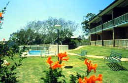 Hawks Nest Motel - Tourism Adelaide 1