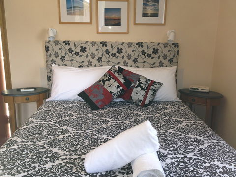 Hawks Nest Motel - Tourism Adelaide 4