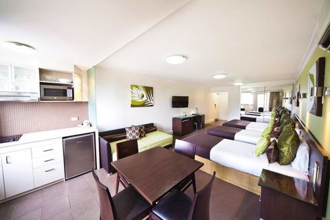 Hyde Park Inn - Tourism Adelaide 2